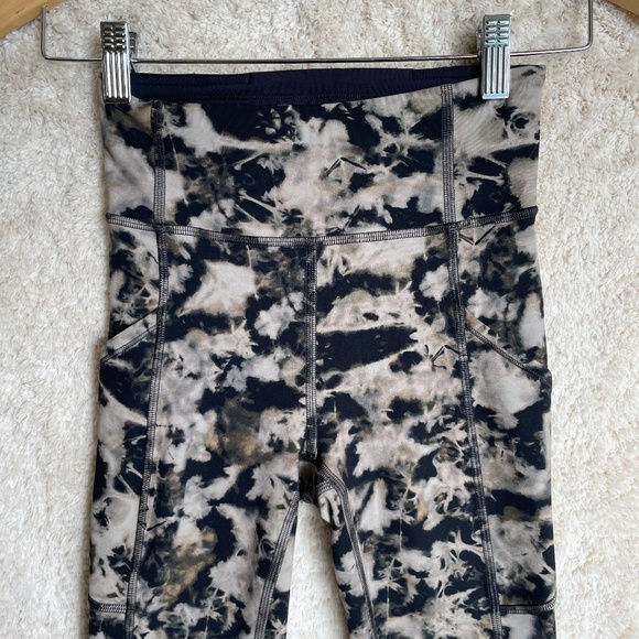 Lululemon Active Leggings WITH POCKET Women's Size 2 Multicolor for Sports Yoga - Picture 2 of 11